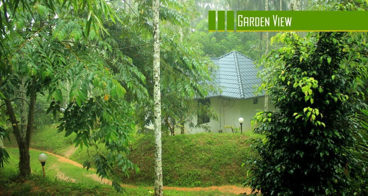 Vintage Garden Resort Sultan Bathery Exterior photo